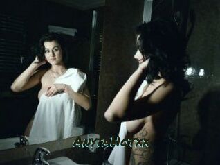 AnytaHotxx