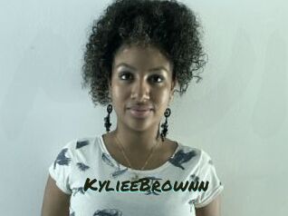KylieeBrownn