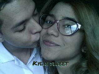 Kylie_sweet