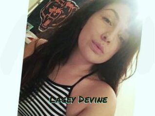 Lacey_Devine