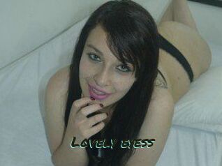 Lovely_eyess
