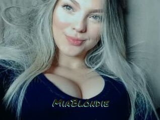 MiaBlondie