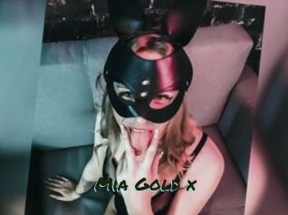 Mia_Gold_x