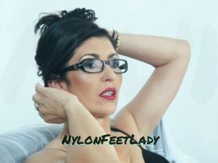 NylonFeetLady