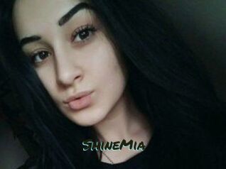 ShineMia