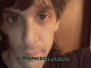 Xxemoboyloverxx